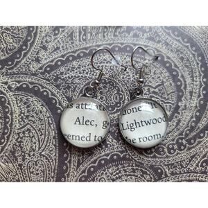 Alec Lightwood pendant earrings made with Mortal Instruments book pages